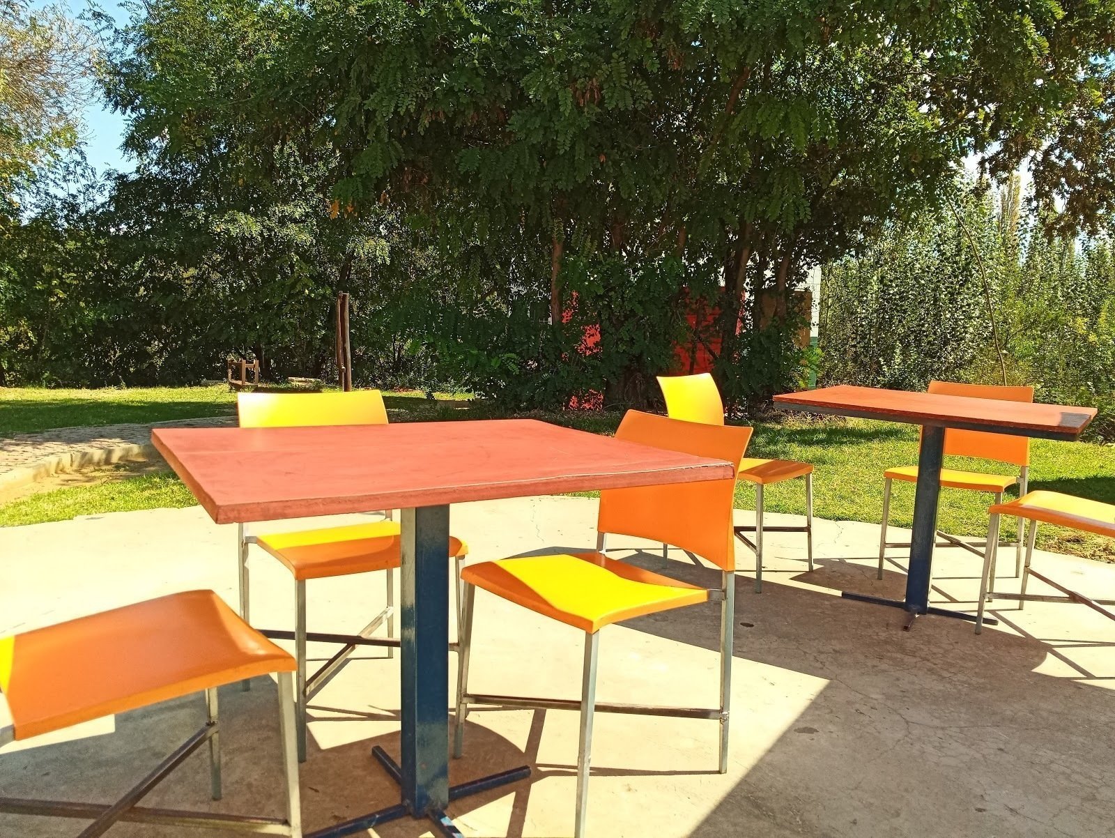 the-deck-a-work-friendly-place-in-maseru